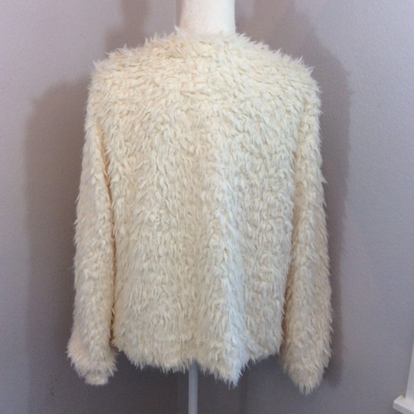 Cotton Bleu Ivory Cream Fuzzy Faux Fur Jacket Coat - Picture 4 of 8